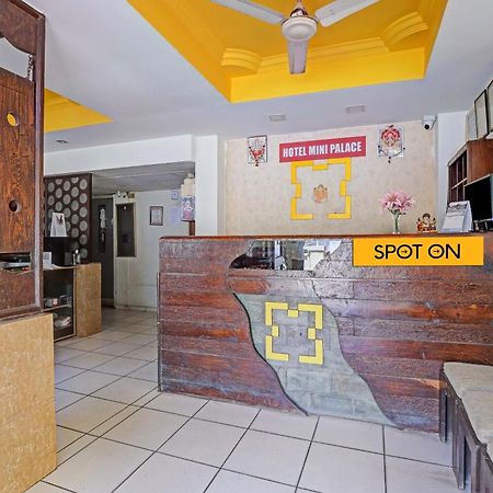 Oyo Flagship 80463 Hotel Mini Palace Βαντοντάρα Εξωτερικό φωτογραφία
